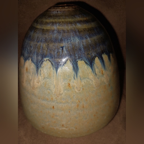 Small studio pottery vase. Midcentury - Picture 5 of 5